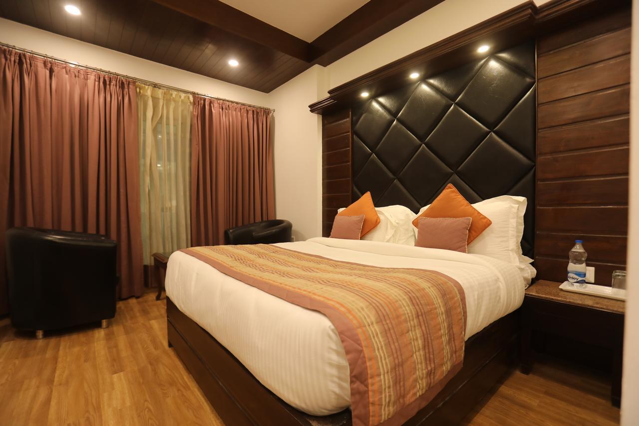 Milestone Inn & Spa มัสซูรี ภายนอก รูปภาพ
