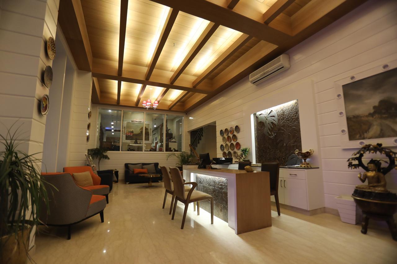 Milestone Inn & Spa มัสซูรี ภายนอก รูปภาพ